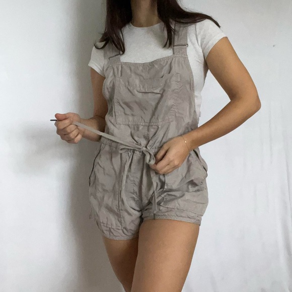 Aritzia overalls - Picture 5 of 6